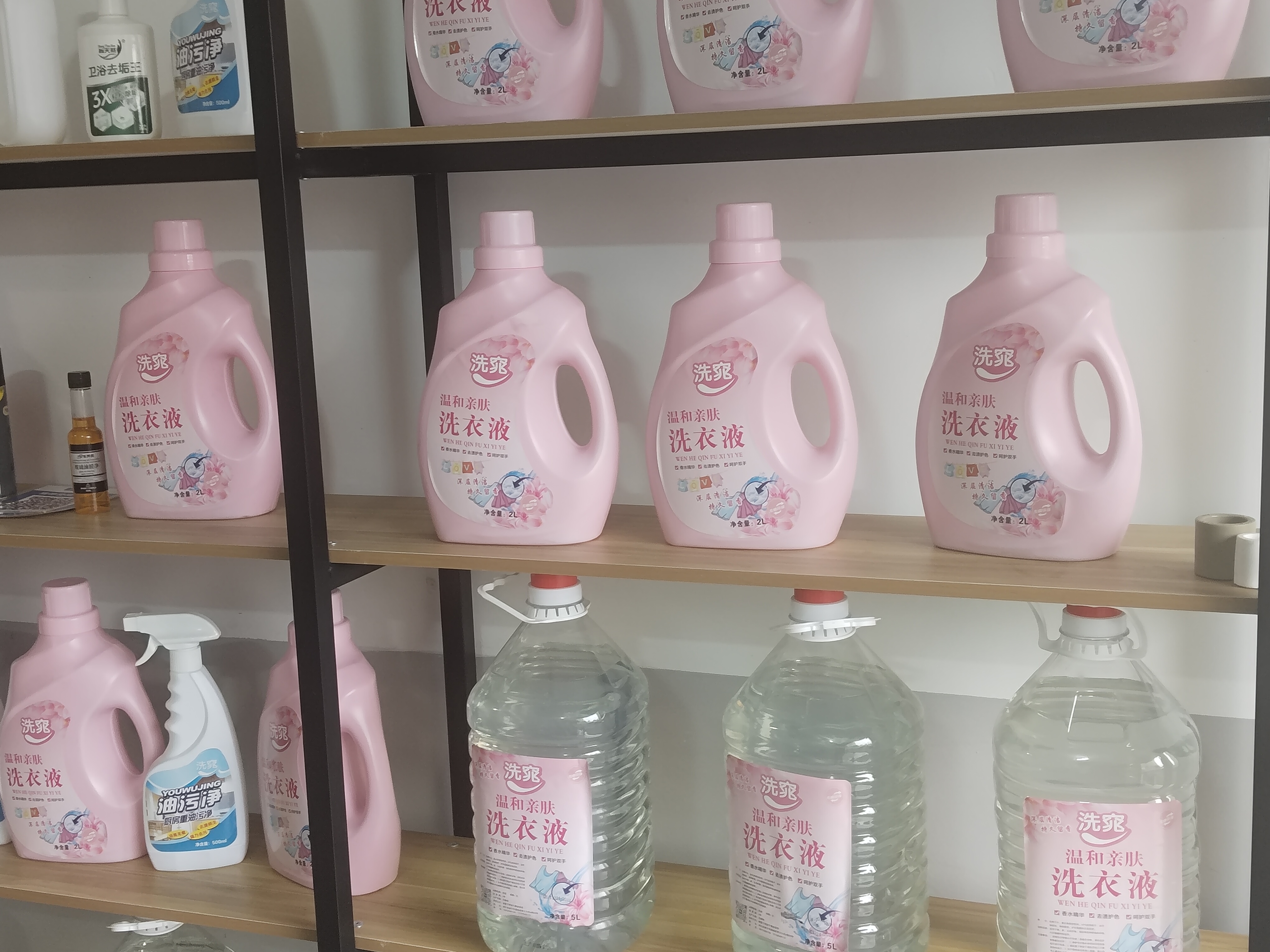 2026年洗衣液原料上涨，新型洗衣液配方逆势突围！